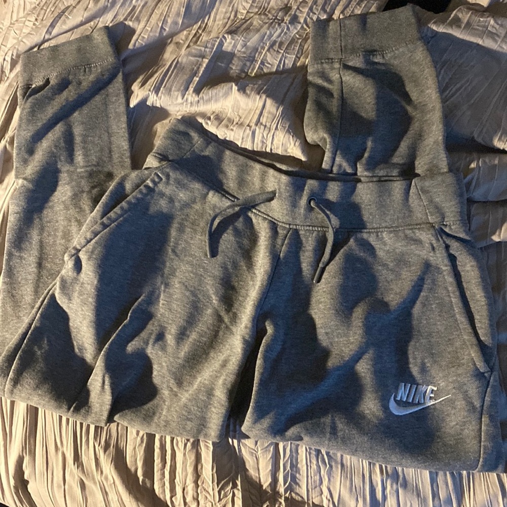 nike sweatpants